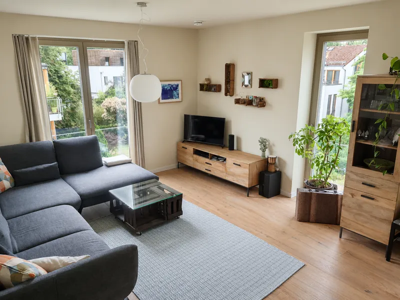 Großzügige 5-Zimmer-Maisonette-Wohnung in modernen Neubauhaus — photo 1